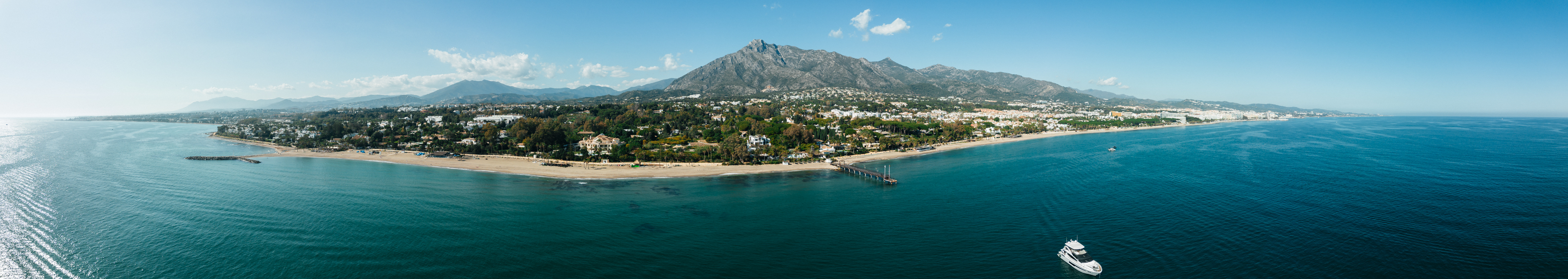 Golden Mile Panorama